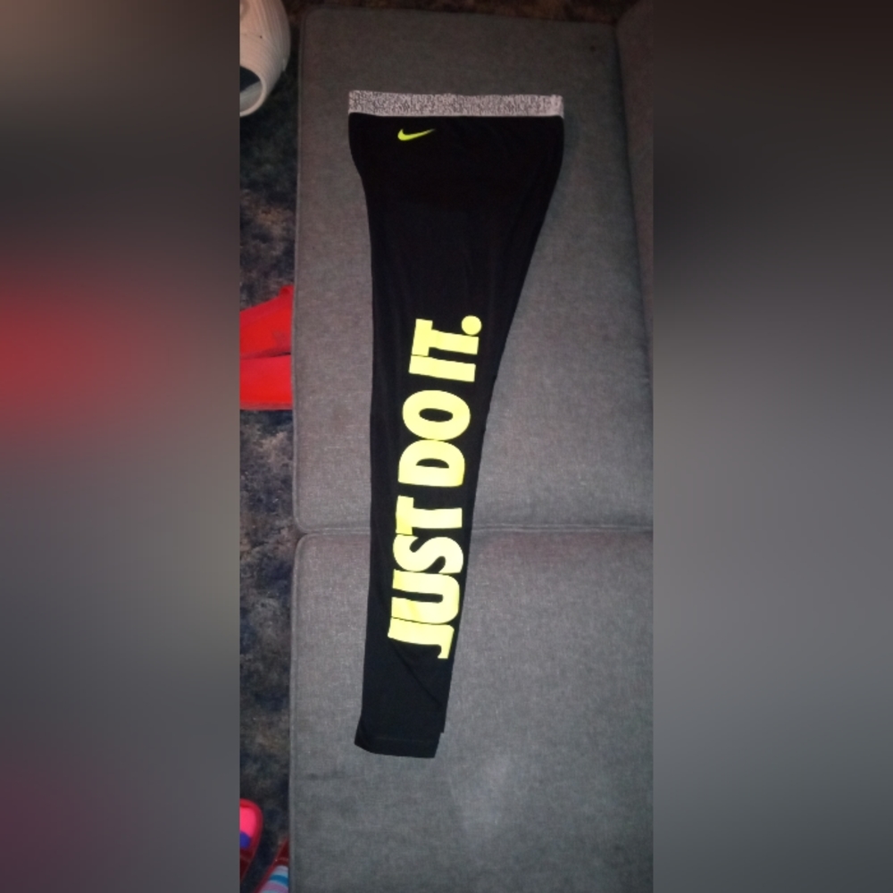 Nike dri-fit leggings
